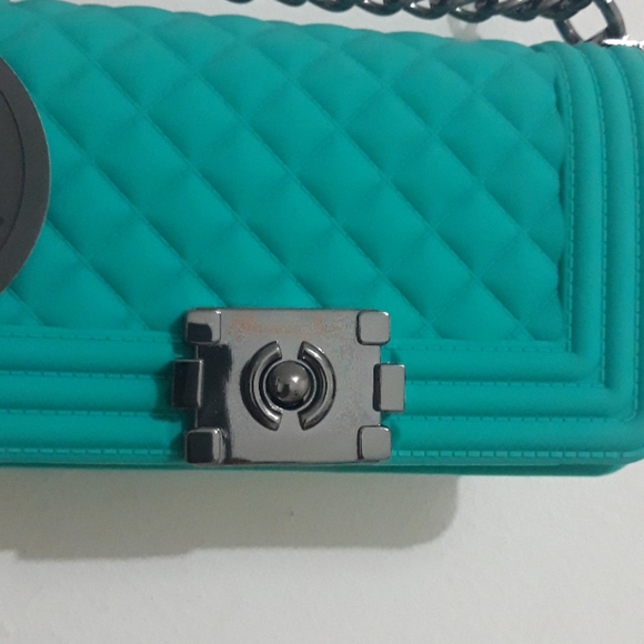 Bags - Picture 3 of 6